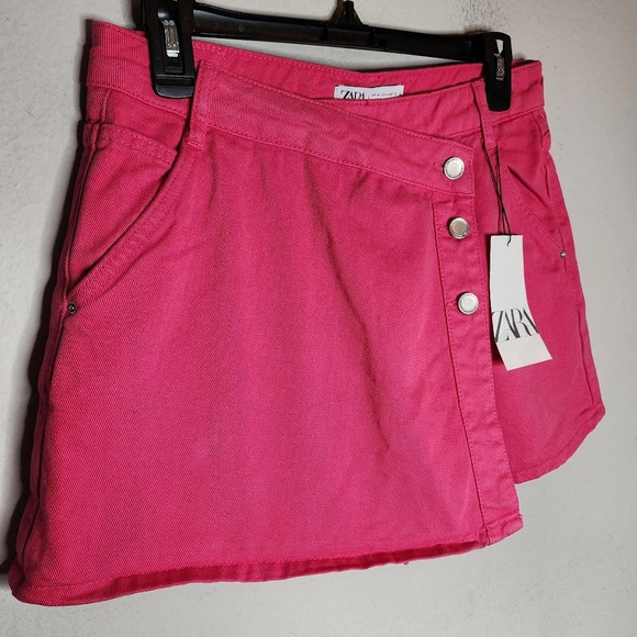NWT Zara Hot Pink Denim Asymmetrical Skort Wrap Front Size Medium - Picture 10 of 15
